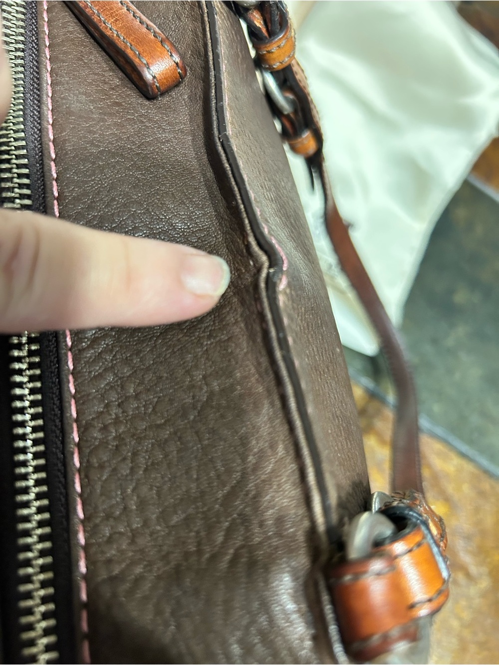 Coach Y2K Chelsea East-West Tote - Picture 9 of 13